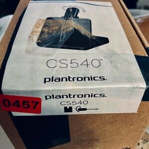 New Plantronics Poly CS540 Wireless Desk Phone Headset  Retail $245.00 Open Box